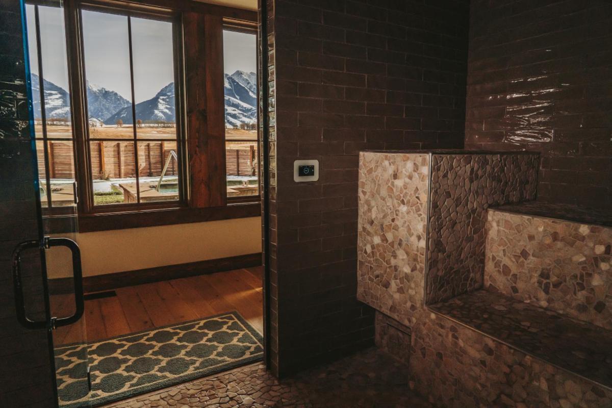 Sage Lodge Pray Exterior photo